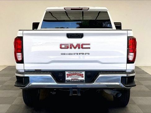 Used 2024 GMC Sierra 2500 Pro w/ Convenience Package AWD/4WD image 3