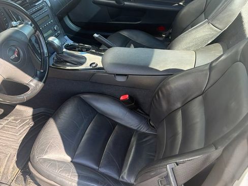 Used 2008 Chevrolet Corvette Coupe RWD image 4