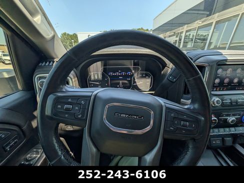 Used 2021 GMC Sierra 2500 Denali w/ Denali Ultimate Package AWD/4WD image 17