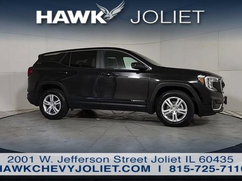 Used 2024 GMC Terrain SLE AWD/4WD image 8