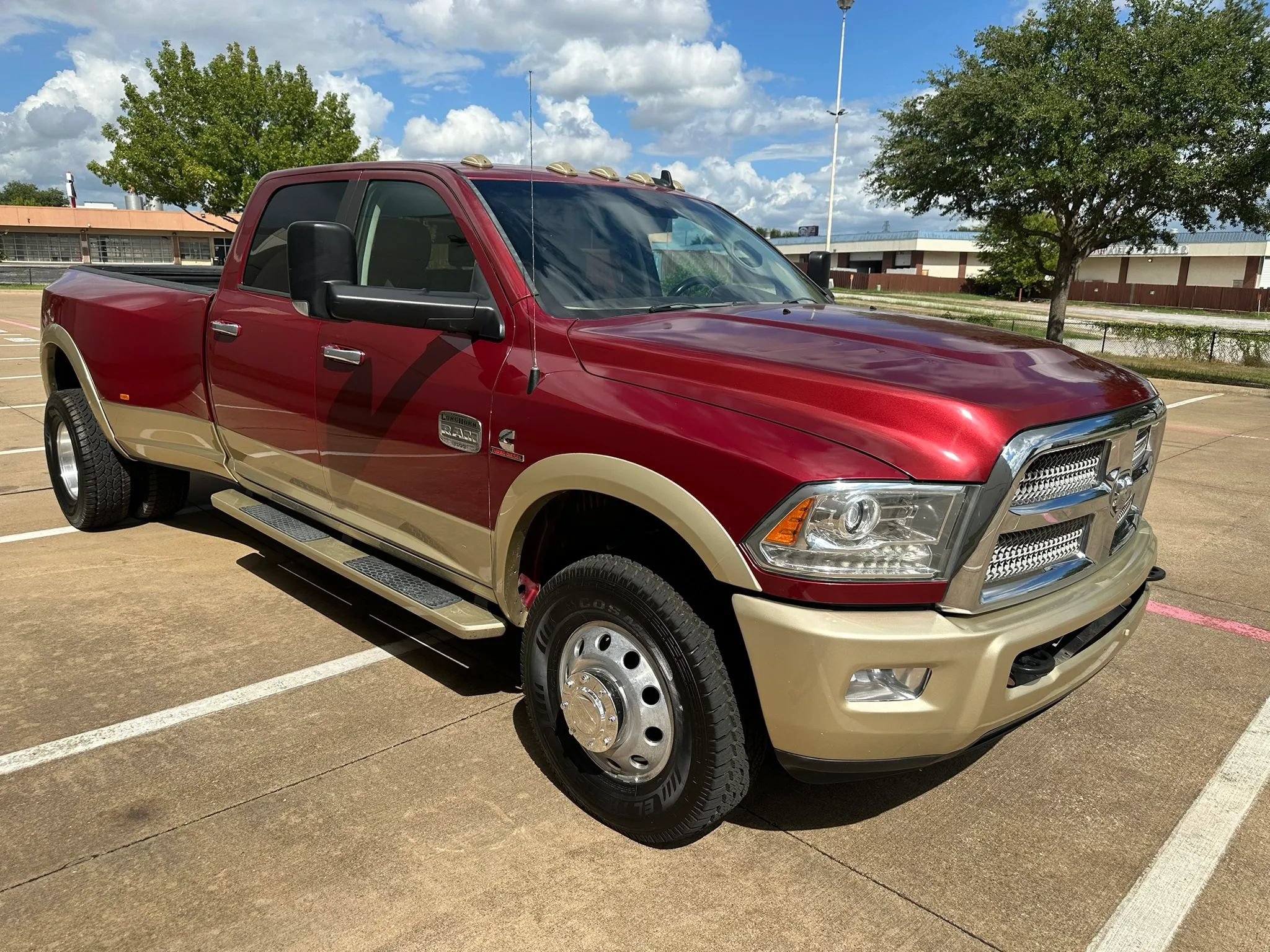 Used 2015 RAM 3500 Laramie Longhorn AWD/4WD image 6
