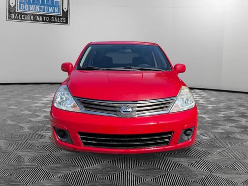 Used 2011 Nissan Versa 1.8 S FWD image 3