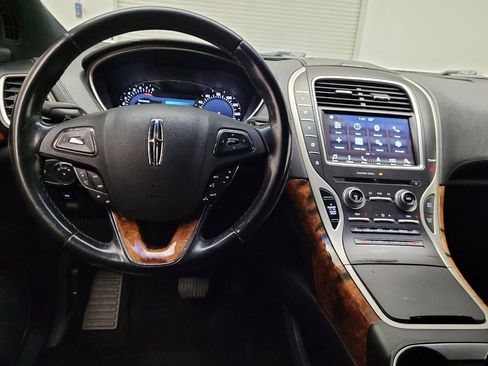 Used 2016 Lincoln MKX Select w/ Select Plus Package image 22