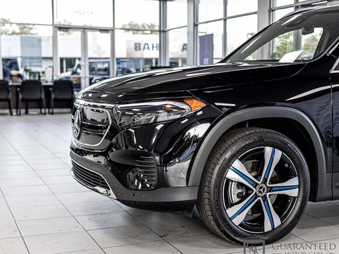 Used 2023 Mercedes-Benz EQB 250+ w/ Exclusive Package image 5