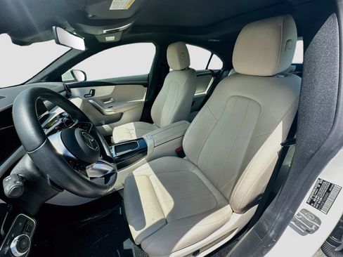 Used 2025 Mercedes-Benz CLA 250 image 19