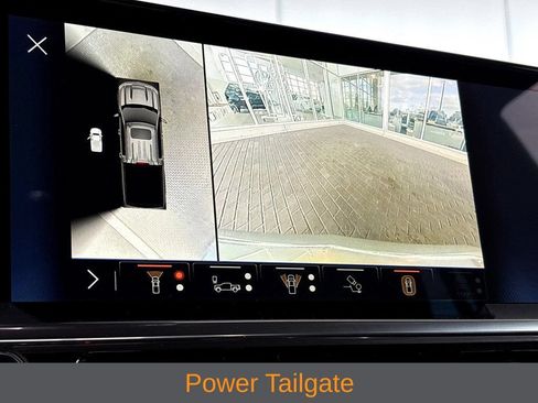 Used 2024 Chevrolet Silverado 1500 LTZ AWD/4WD image 36