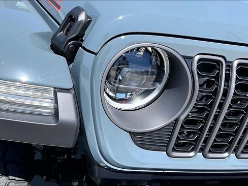 New 2026 Jeep Gladiator Mojave image 29