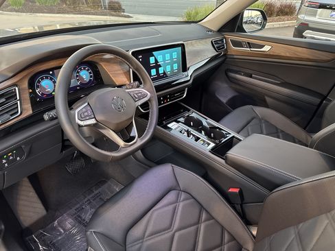 New 2026 Volkswagen Atlas SE FWD image 19