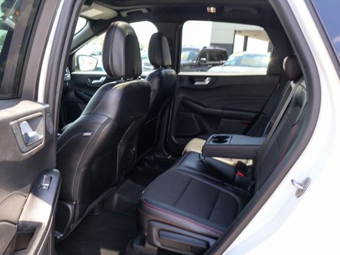 Used 2024 Ford Escape ST-Line Select w/ Tech Pack #2 AWD/4WD image 15