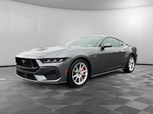 Used 2024 Ford Mustang GT Premium image 1