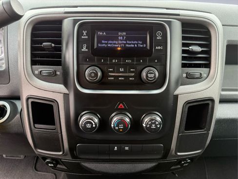 Used 2014 RAM 1500 ST w/ SXT Appearance Group RWD image 16