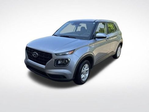 Used 2026 Hyundai Venue SE FWD image 7