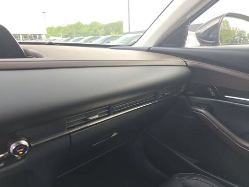 Certified 2025 MAZDA CX-30 AWD 2.5 S w/ Premium Package image 24