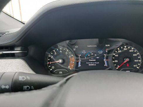 Used 2024 Jeep Compass Latitude AWD/4WD image 12