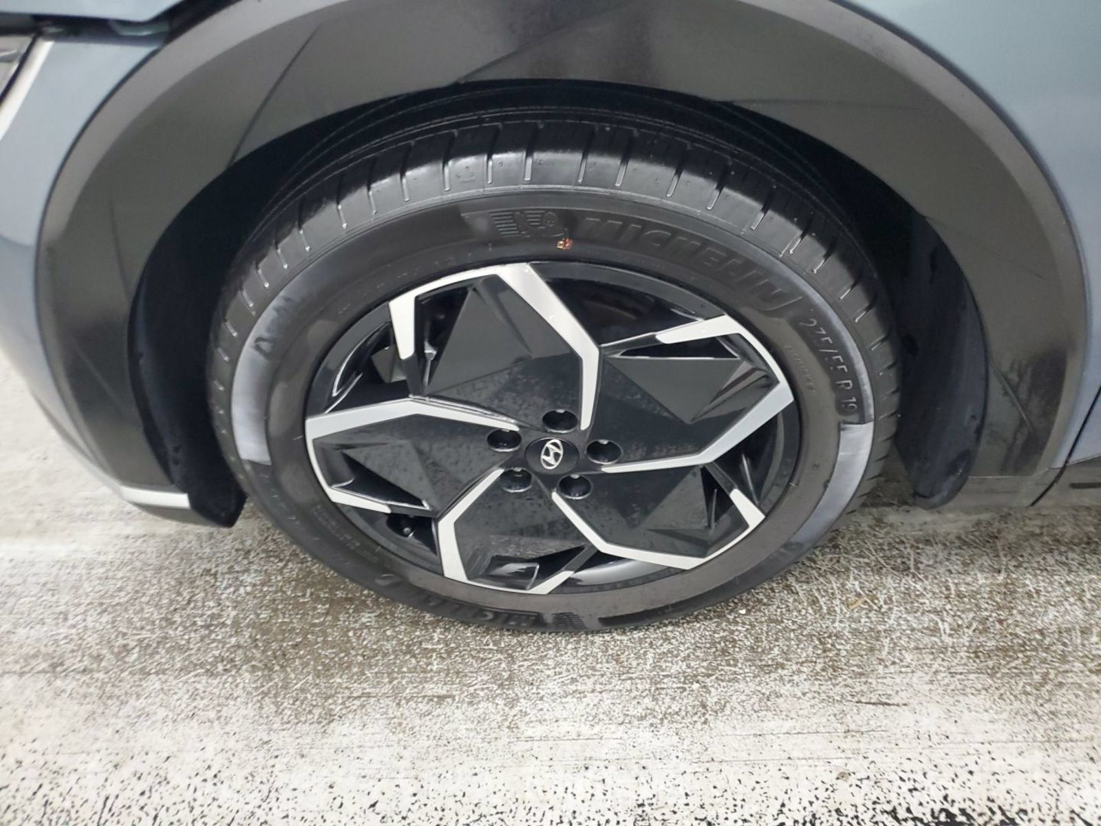 Used 2024 Hyundai Ioniq 5 SEL RWD image 10