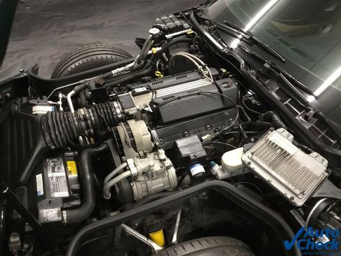 Used 1995 Chevrolet Corvette Convertible image 38