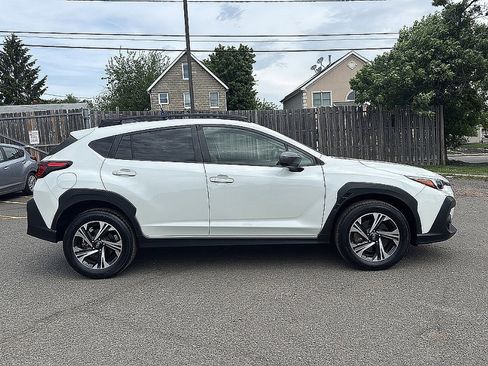 Certified 2024 Subaru Crosstrek 2.0i Premium AWD/4WD image 9