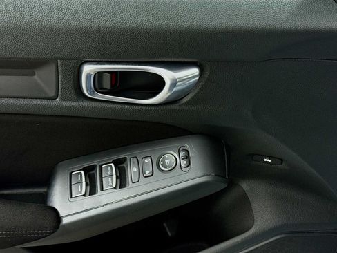 Used 2023 Honda Civic Sport image 17