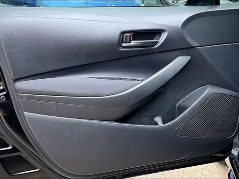 Used 2024 Toyota Corolla LE image 21