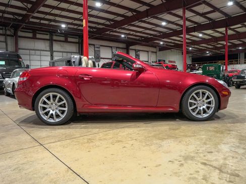 Used 2005 Mercedes-Benz SLK 350 image 10