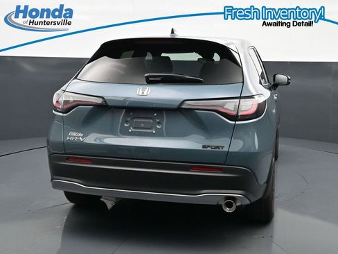 Used 2025 Honda HR-V Sport image 8