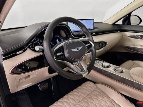 Used 2022 Genesis GV70 3.5T Sport w/ Sport Advanced Package AWD/4WD image 9