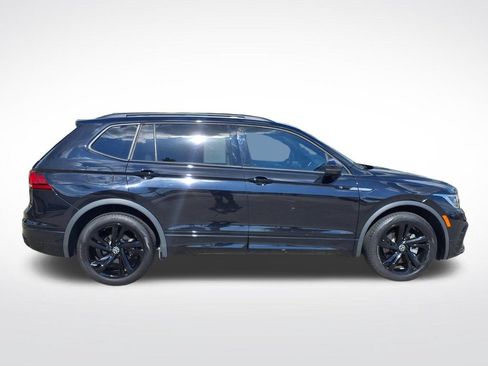 Used 2024 Volkswagen Tiguan SE R-Line FWD image 5
