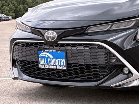 Used 2019 Toyota Corolla XSE FWD image 12