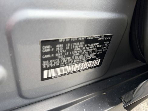 Used 2016 Subaru Outback 2.5i Premium image 29