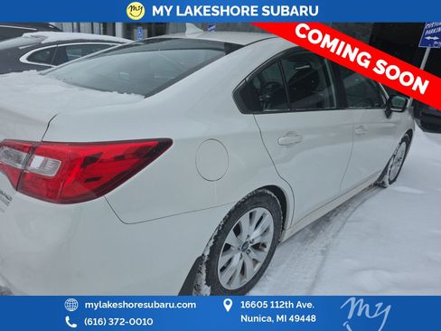 Used 2017 Subaru Legacy 2.5i Premium w/ Moonroof Package image 10