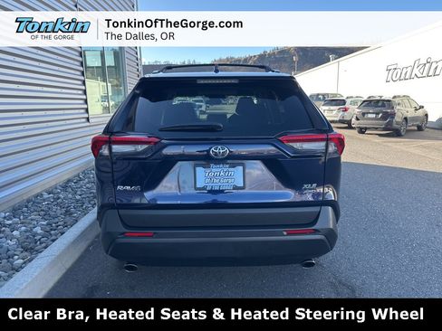 Used 2023 Toyota RAV4 XLE image 6