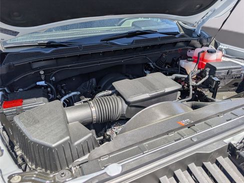 New 2026 GMC Sierra 2500 SLT AWD/4WD image 25