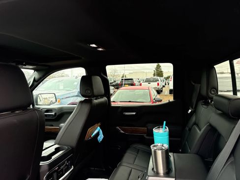 Used 2019 Chevrolet Silverado 1500 High Country w/ Technology Package image 6