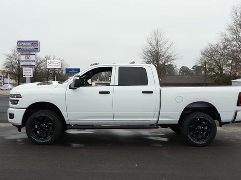 New 2026 RAM 2500 Tradesman AWD/4WD image 10