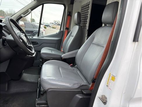 Used 2019 Ford Transit 150 Medium Roof image 10