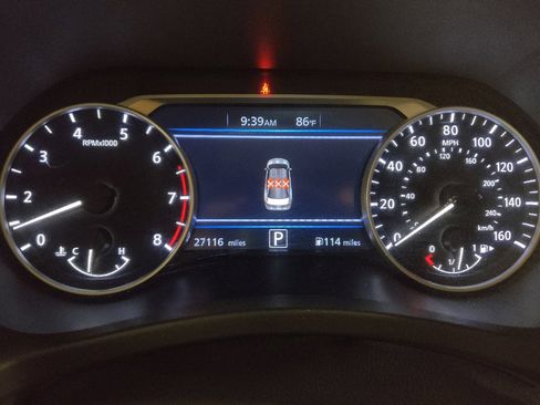 Used 2025 Nissan Sentra SV FWD image 23