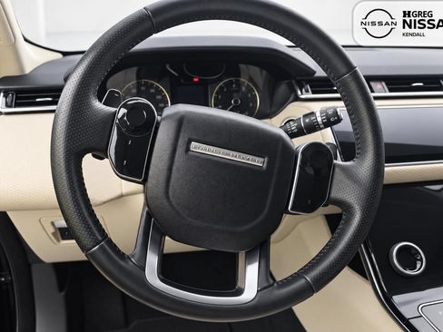 Used 2019 Land Rover Range Rover Velar S AWD/4WD image 10