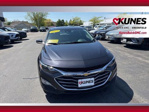 Used 2023 Chevrolet Malibu LT w/ Driver Confidence Package FWD image 16