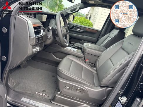 Used 2026 GMC Yukon Denali w/ Sun & Power Step Package AWD/4WD image 25