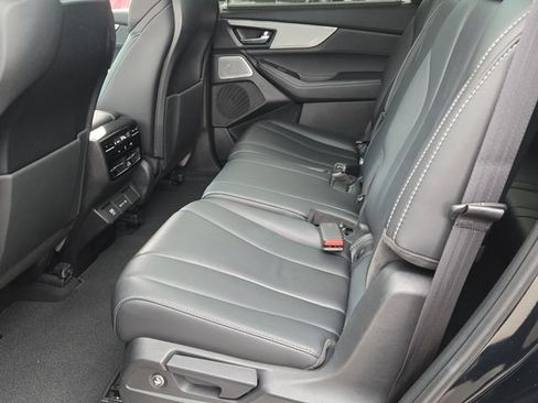 Certified 2025 Acura MDX SH-AWD w/ Technology Package image 11