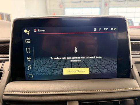 Used 2024 GMC Yukon AT4 w/ Technology Package image 40