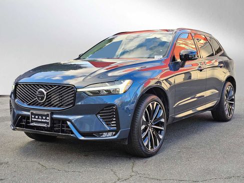 New 2026 Volvo XC60 B5 Ultra w/ Protection Package Premier image 3