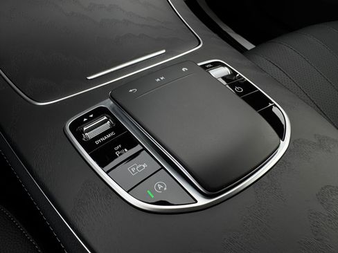 Used 2023 Mercedes-Benz E 350 Sedan image 45
