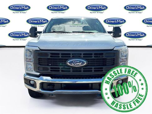 Used 2023 Ford F250 XL w/ FX4 Off-Road Package AWD/4WD image 2