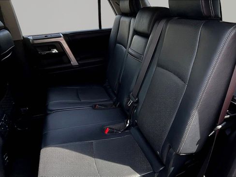 Used 2019 Toyota 4Runner Limited AWD/4WD image 22