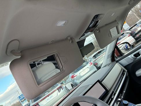 Used 2024 Hyundai Santa Fe Calligraphy image 47