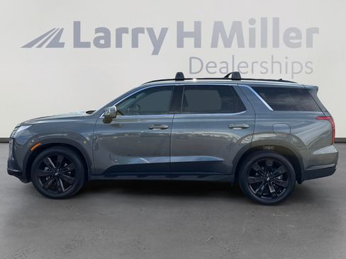 Used 2024 Hyundai Palisade XRT FWD image 2