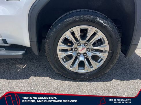 Used 2021 GMC Sierra 1500 Denali w/ Technology Package AWD/4WD image 9