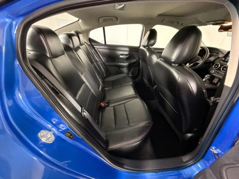Used 2024 Nissan Sentra SR w/ SR Premium Package FWD image 27