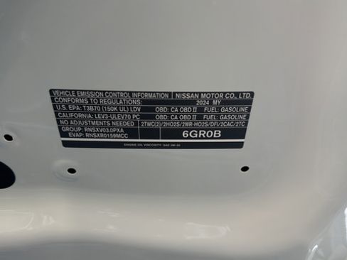 Used 2024 Nissan Z Performance w/ Floor Mat Package RWD image 25